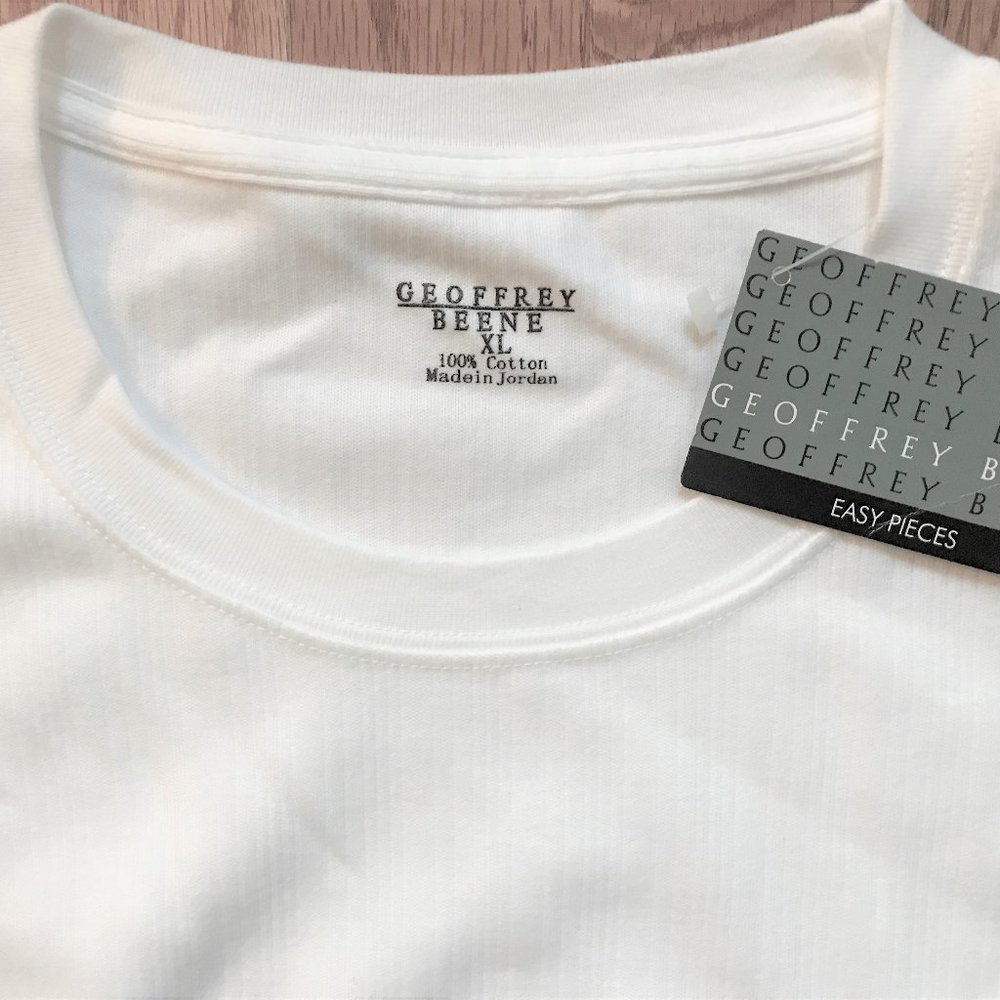 New Men's Geoffrey Beene Tee Shirt .MSRP:$ 36.